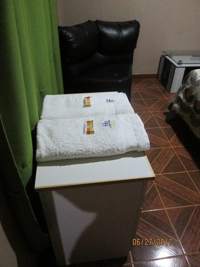 Hostal Caprichos Huacho Luaran gambar