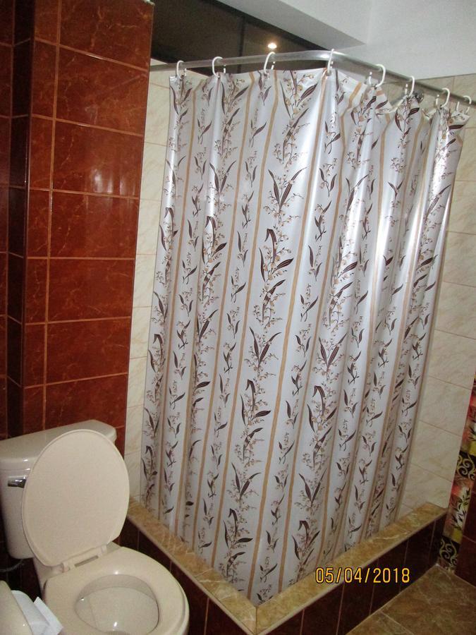 Hostal Caprichos Huacho Luaran gambar