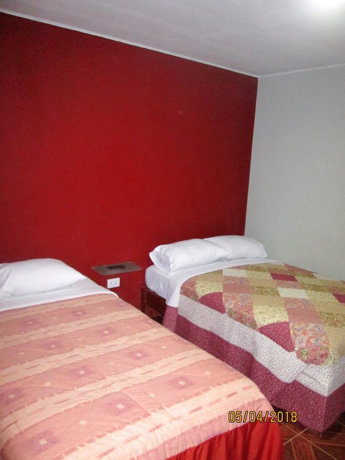 Hostal Caprichos Huacho Luaran gambar