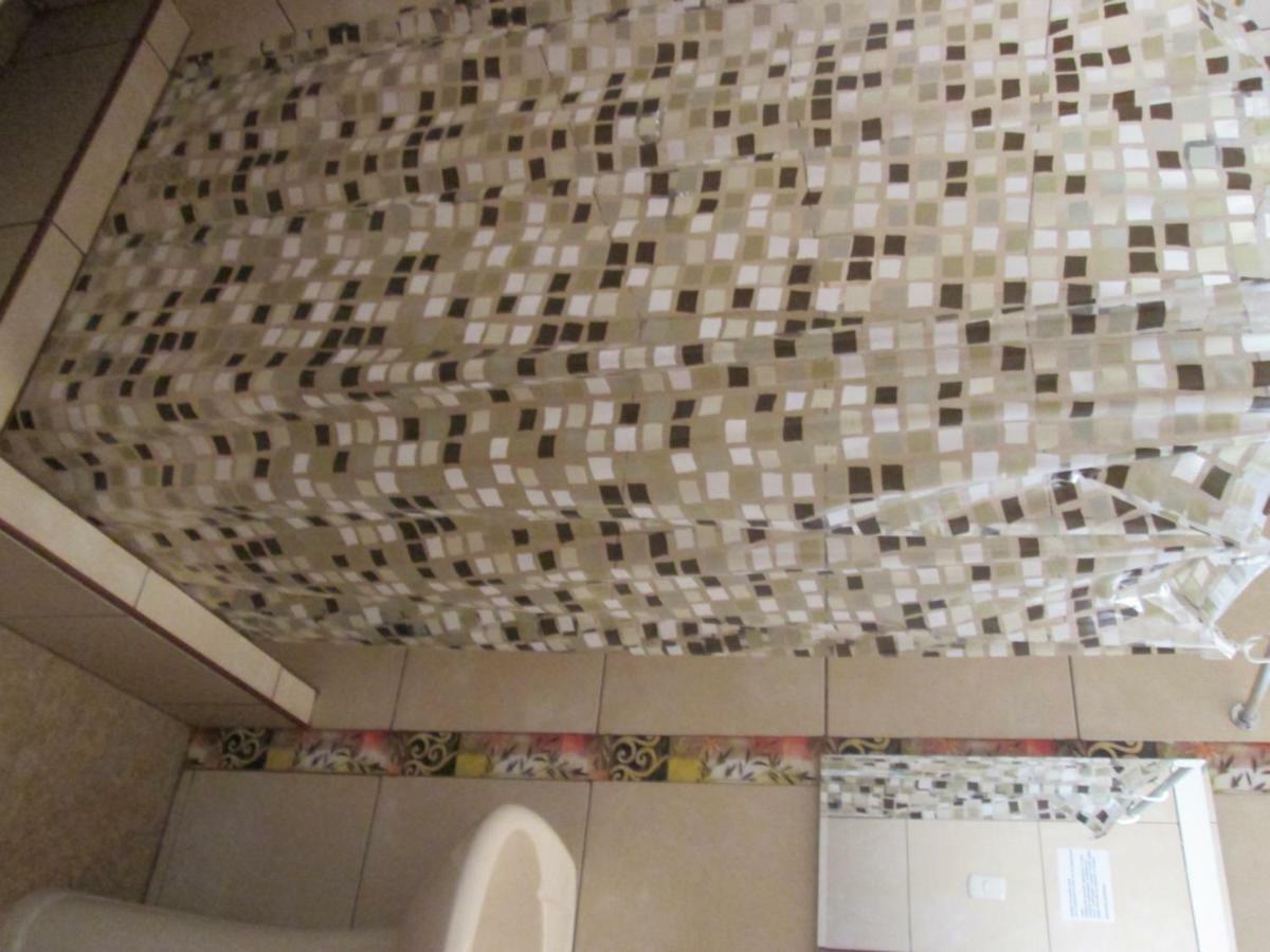 Hostal Caprichos Huacho Luaran gambar
